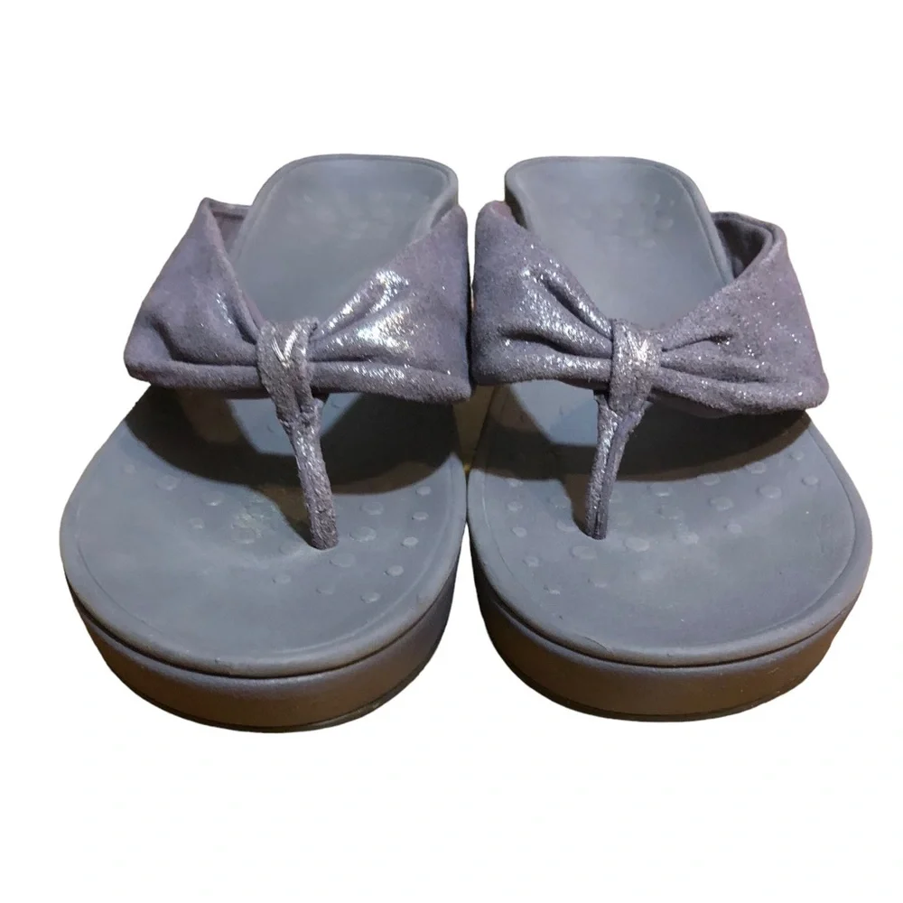 VIONIC Lilac Purple Arabella Wedge Thong Sandal
